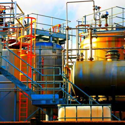 Industrial plant. Photo: Gray World (CC BY 2.0) https://www.flickr.com/photos/greyworld/6159264209