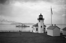 Alki Point Lighthouse, 1931. Photo © Seattle P-I/MOHAI.